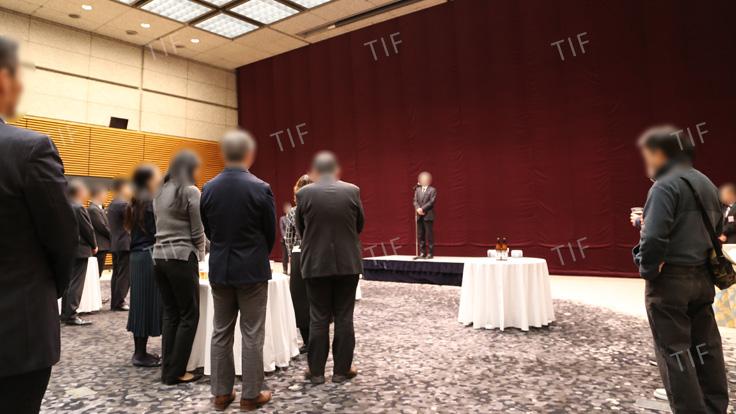 企業キックオフパーティー