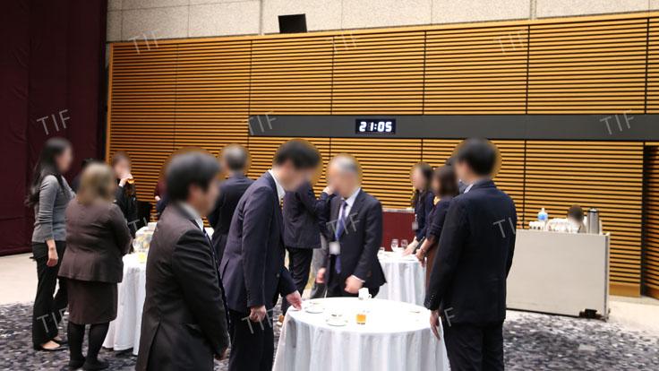 企業キックオフパーティー