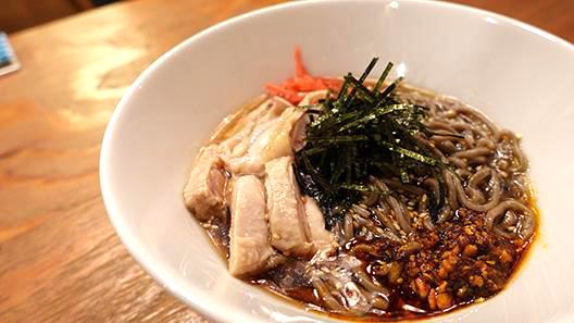 にんにくチップ入り ラー油SOBA