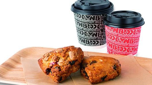 ドリップコーヒー/クランベリー&チョコチップスコーン